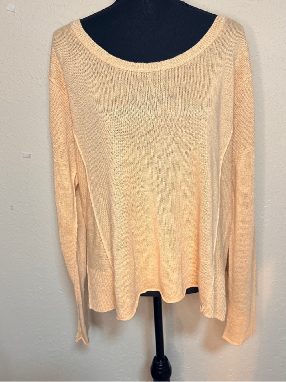 Eileen Fisher Light Peach Lightweight 100% Linen Knit Sweater Boho Coastal Beach